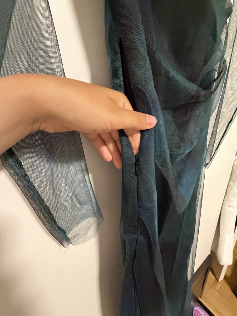 Robes: Langes Kleid – Neuf (Voir description) à Basel par sid_dem 2