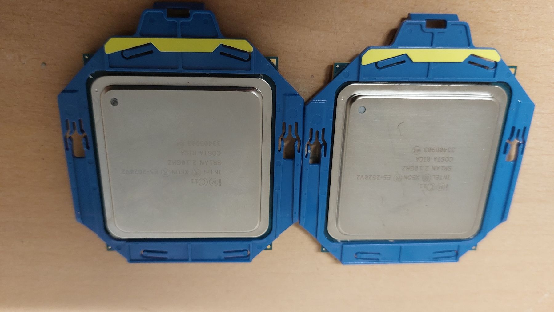 Intel Componenti elettronici: 2 x Intel Xeon E5-2620 V2  – Usato da Hinteregg venduto da Amerizium 2