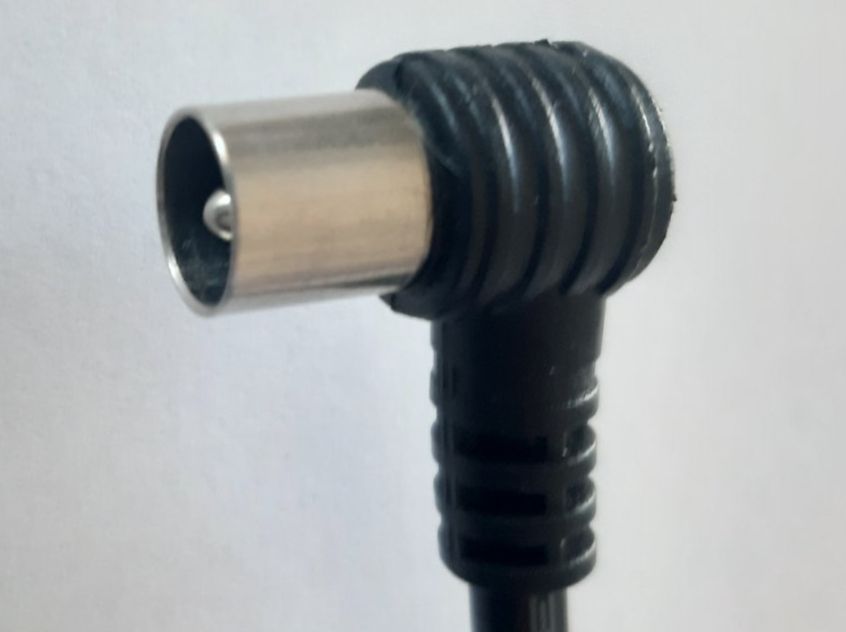 Radiocomunicazione: DAB+ Antenne mit Magnetfuss 170-240 MHz – Usato da Wila venduto da myquaso 8
