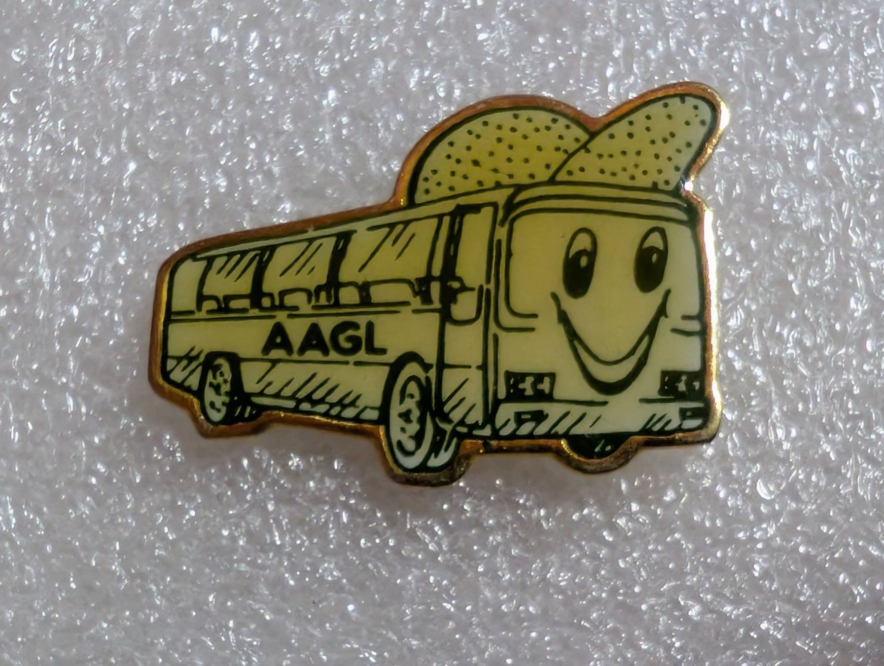 Placchette & Badge: Ansteckpin 205: AAGL Bus – Usato da Oppligen venduto da Pin-Fall-Shop