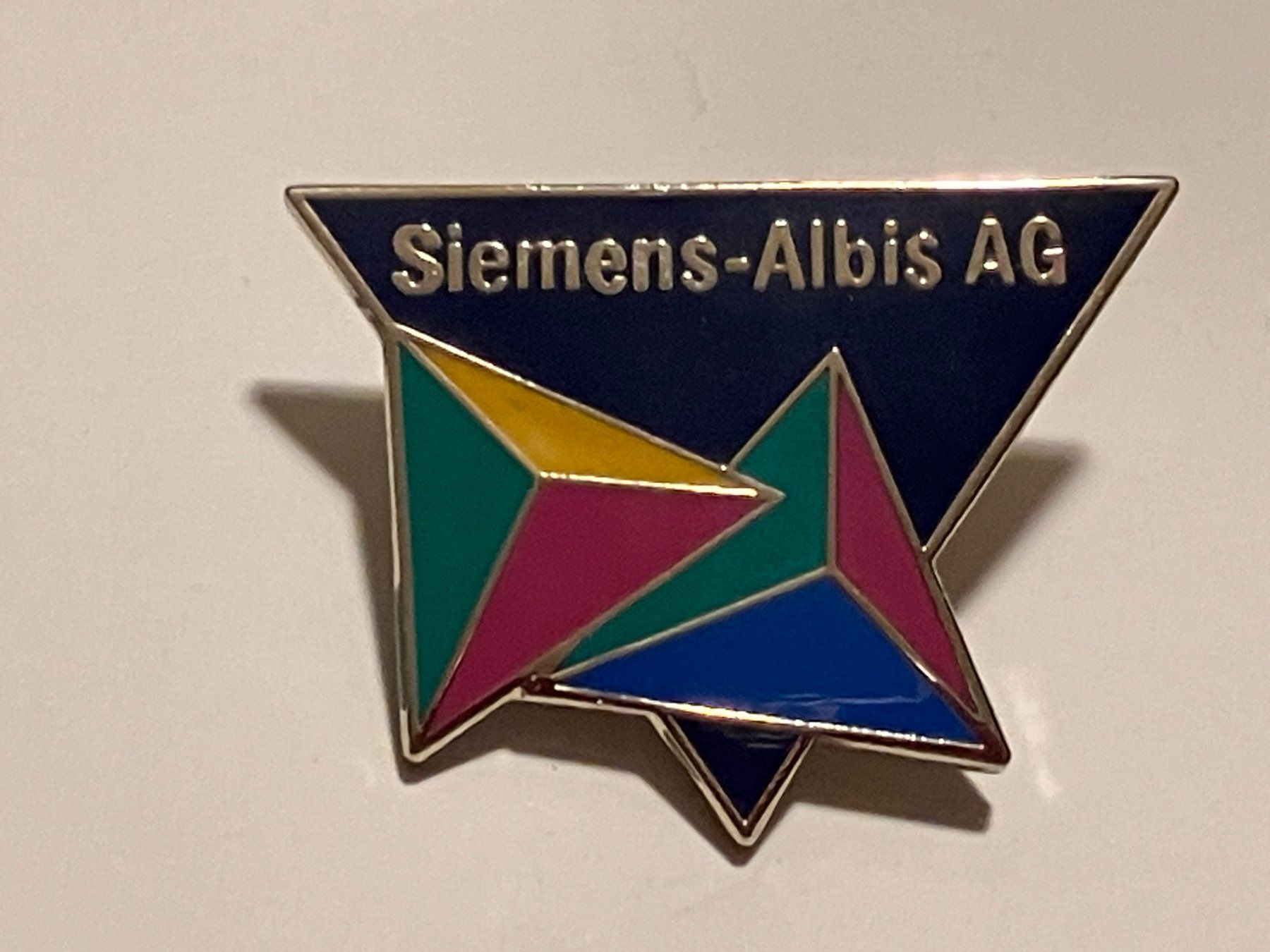 Placchette & Badge: 1 Pin Siemens Albis AG – Usato da Basel venduto da djwwpp