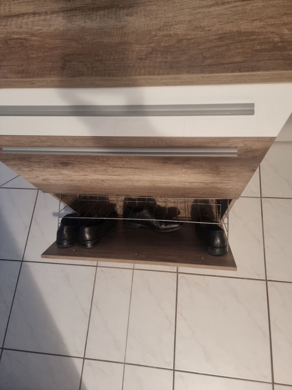 Armadi: Schuhschrank mit Spiegel – Usato da Jonen venduto da Loco1986 4