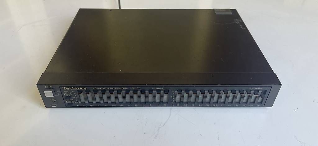 Technics Egaliseurs: Technics SH - E5 Hi Fi Stereo Graphic Equalizer – D'occasion à Alpnach Dorf par GuntaKinte