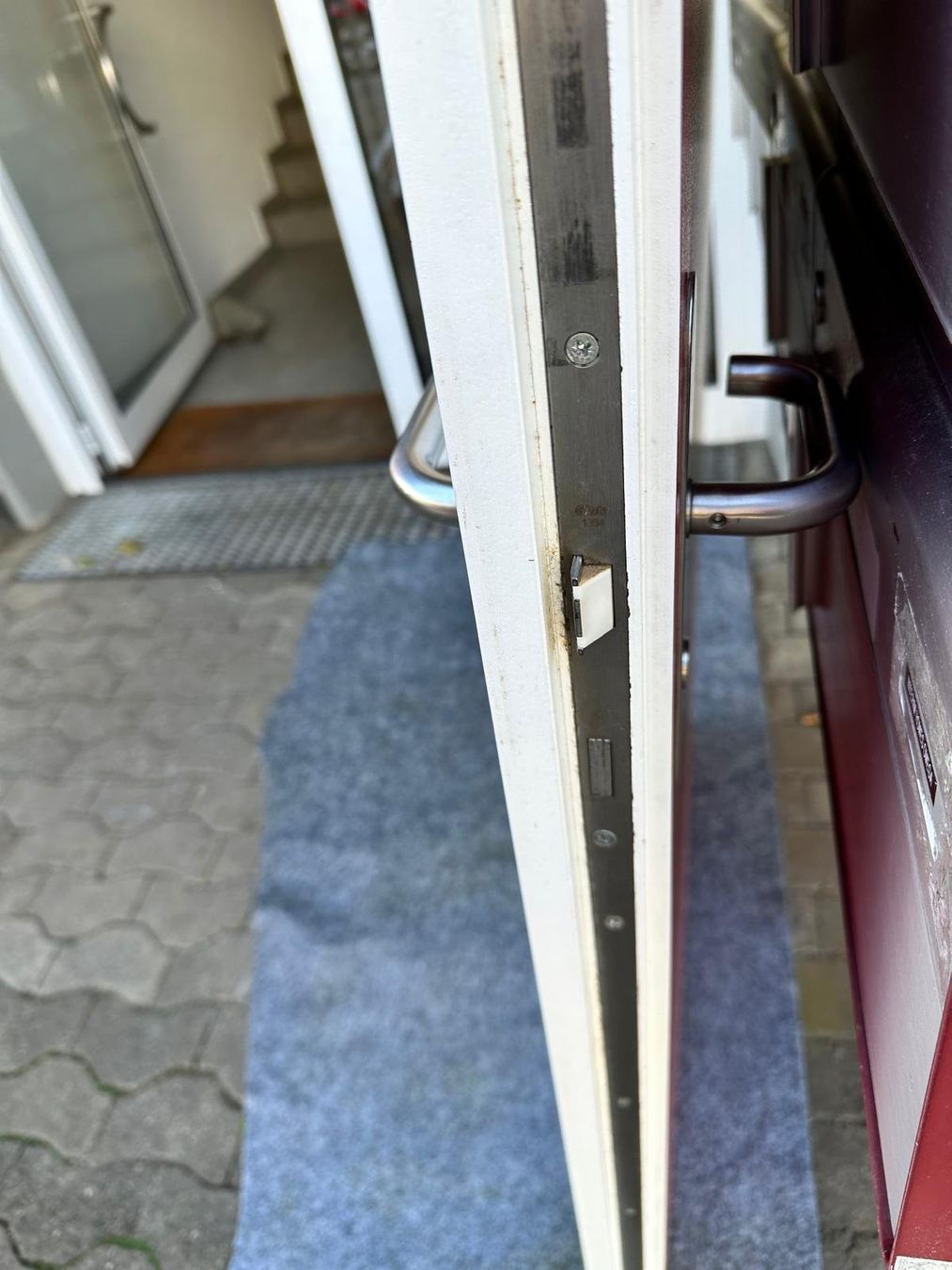 Porte: Zimmertüre mit Rahmen – Usato da Spreitenbach venduto da Space_X 6