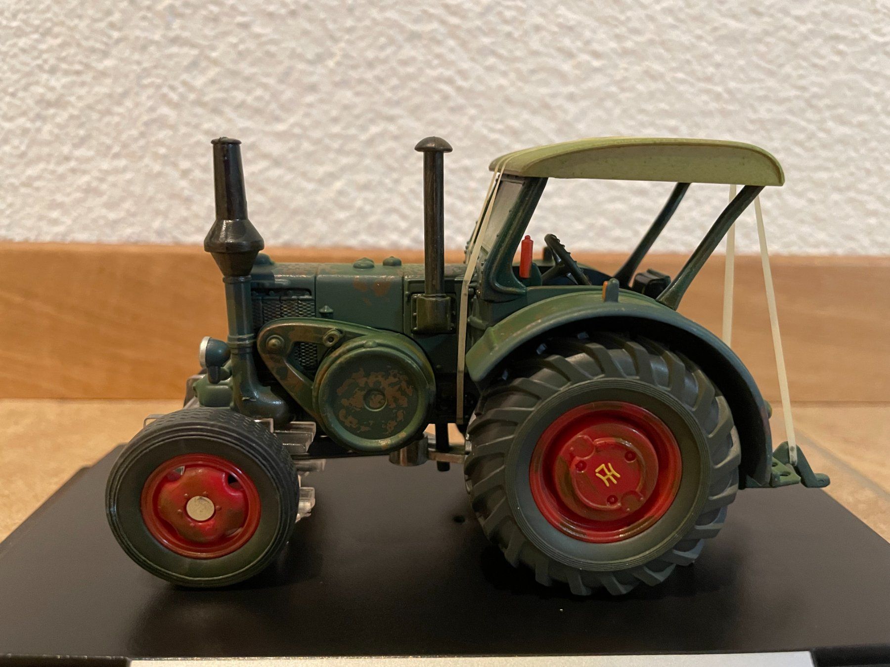 Lanz Bulldog Trattori: SIKU Lanz Bulldog HR8 – Nuovo e nell'imballaggio originale da Kreuzlingen venduto da Stefan1150