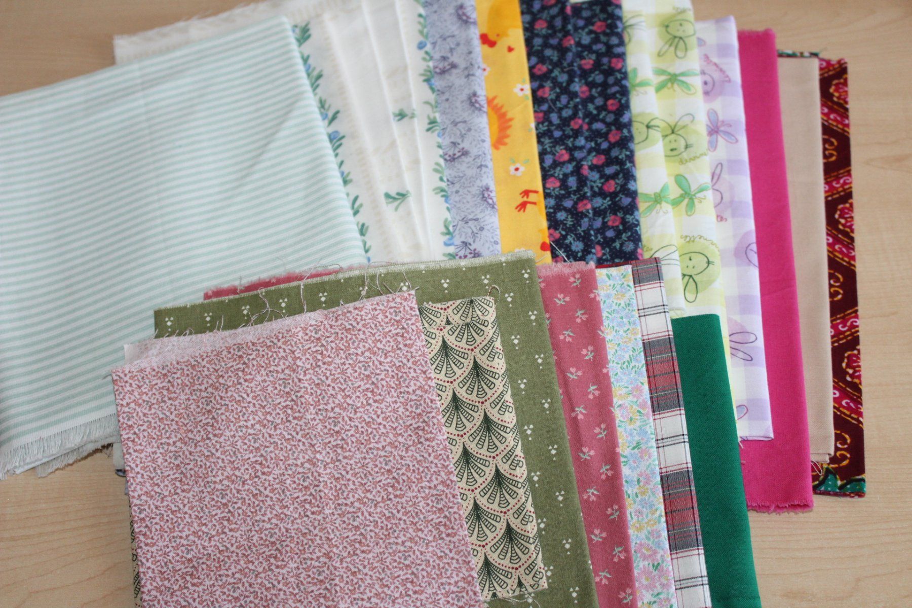 Tissus: Stoffpaket BW Stoffe Stoffresten Patchwork – Neuf (Voir description) à Obfelden par solomon111 4