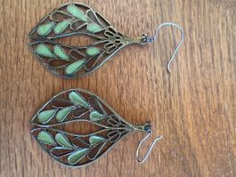 Modeschmuck (Hänckel für ins Ohr ist aus silber)