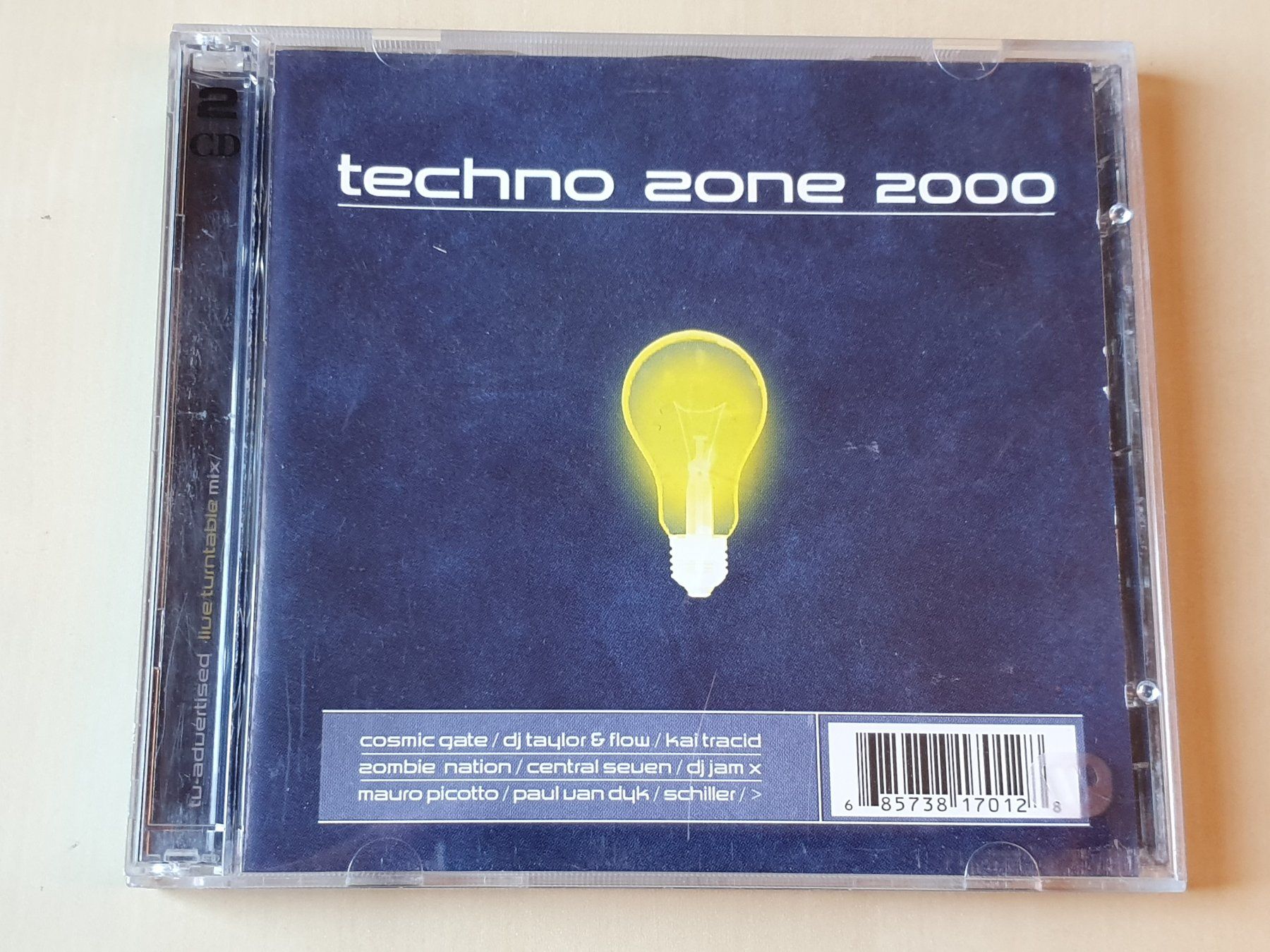 CD: Techno Zone 2000 – Usato da Stansstad venduto da collectorsshop