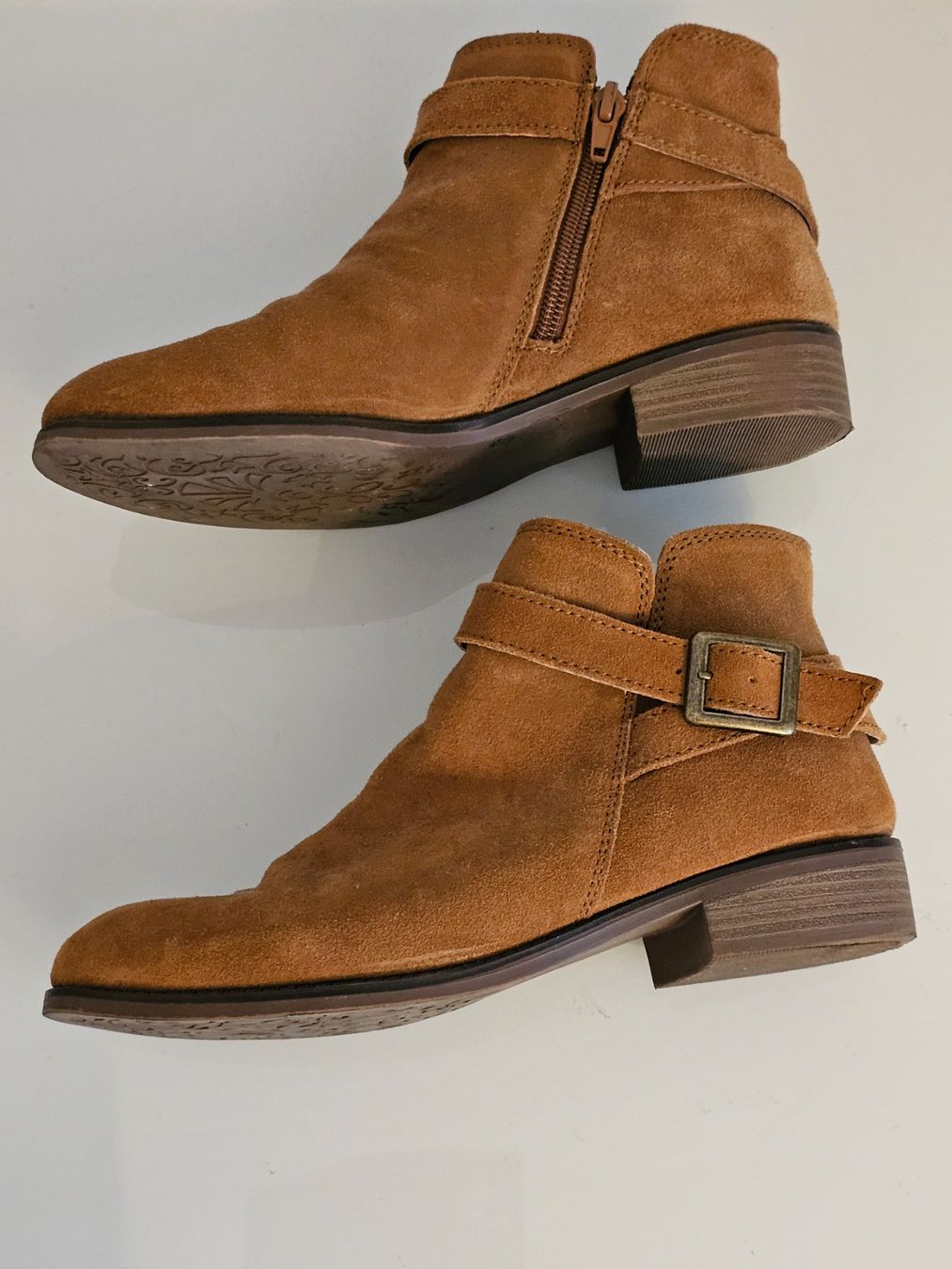 C&A Scarpe da donna: Braune Stiefeletten, Gr. 37 – Usato da Birr venduto da V-K 1