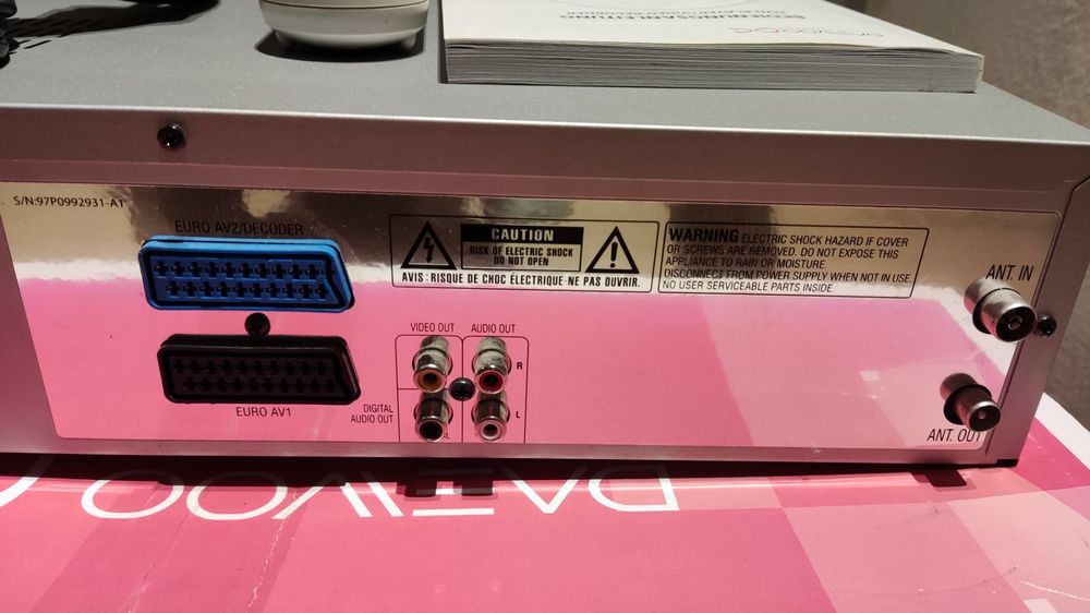 DVD & VHSVideorecorder Combo DAEWOO Kaufen auf Ricardo