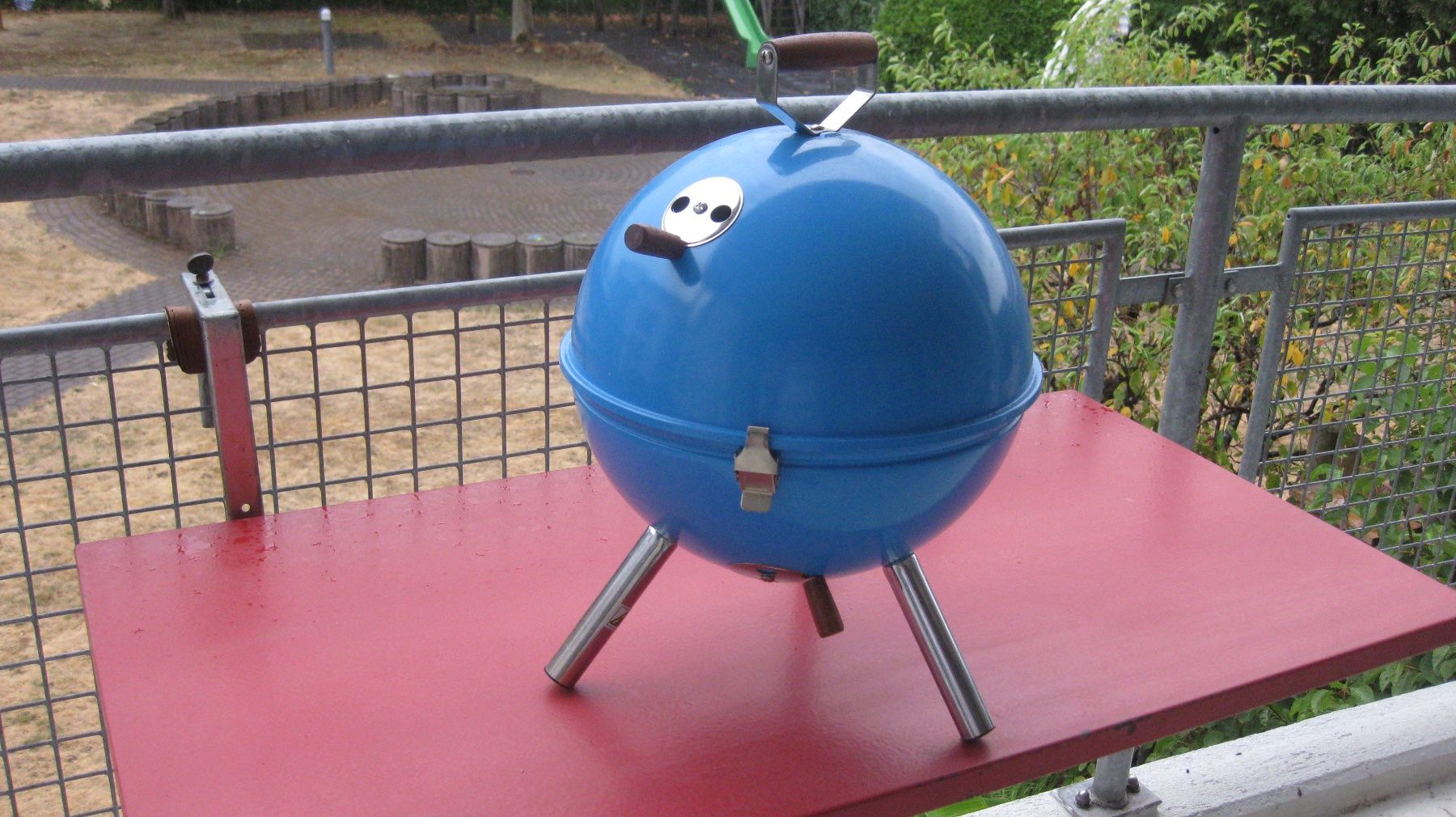 Grills: Kugelgrill Kohle klein – Gebraucht aus Nussbaumen AG von Daddy5