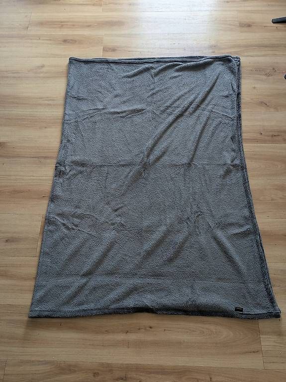 Decken: Kuscheldecke von Pfister – Gebraucht aus Gossau SG von kognit 1