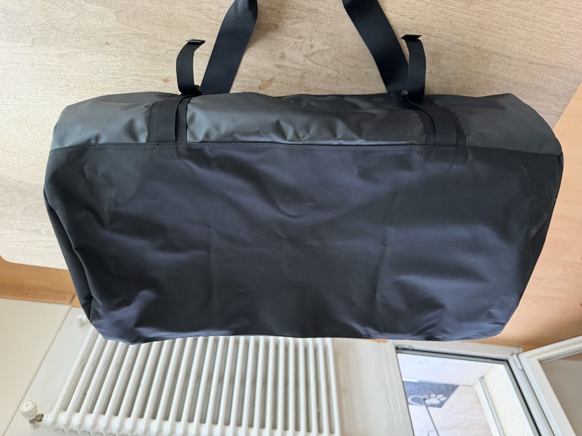 North Face Borse: The North Face · BASE CAMP DUFFEL - L – Nuovo (secondo la descrizione) da Meierskappel venduto da Ticino-Girl 4