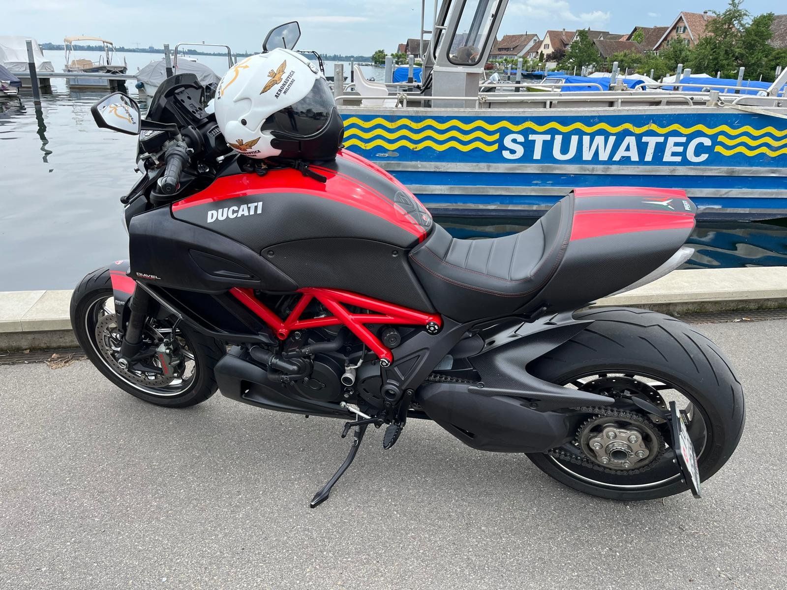 Ducati Sonstige: Ducati Diavel Carbon – Gebraucht aus Fruthwilen von Mostro-Medusa 8
