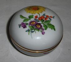 Meissen Porzellan Dose mit Blumendekor und Goldrand