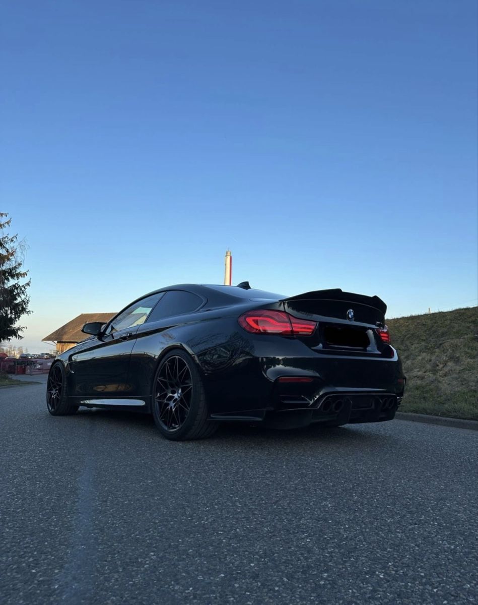 BMW Automobili: Bmw m4 competition – Usato da Savosa venduto da ame_5yby 1