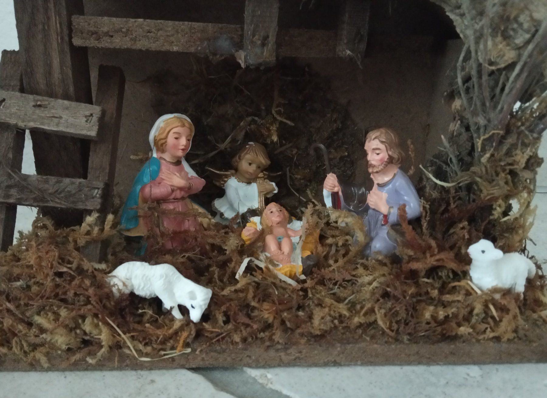 Tutte le decorazioni: Weihnachtskrippe – Usato da Chur venduto da Nisami 2