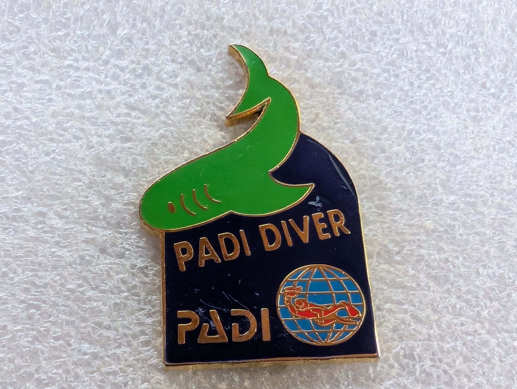 Plaketten & Abzeichen: Ansteckpin 192: Padi Diver – Gebraucht aus Oppligen von Pin-Fall-Shop