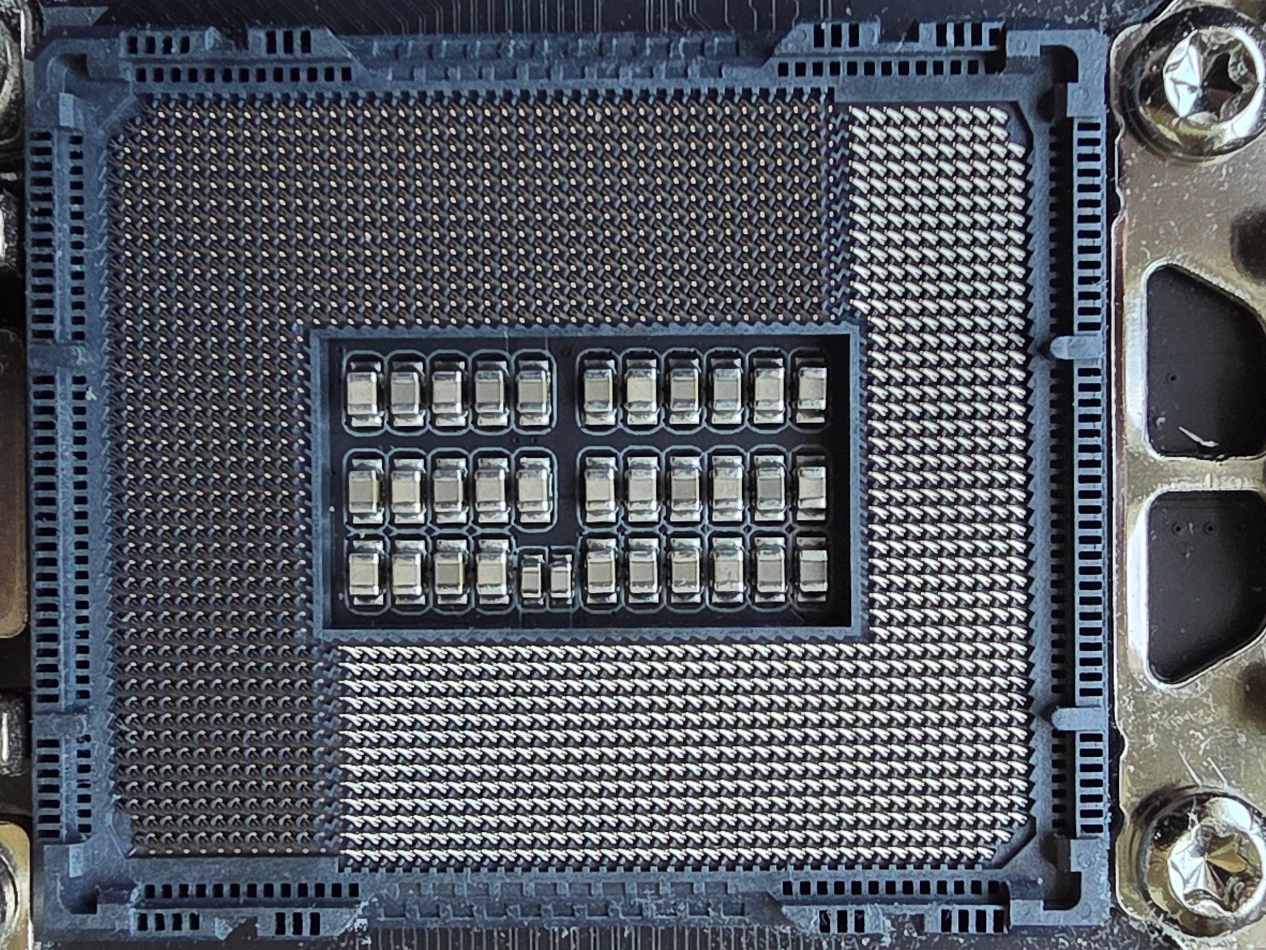 beQuiet! Custodie: Z790 AORUS ELITE AX – Usato da Uerikon venduto da williamric 2