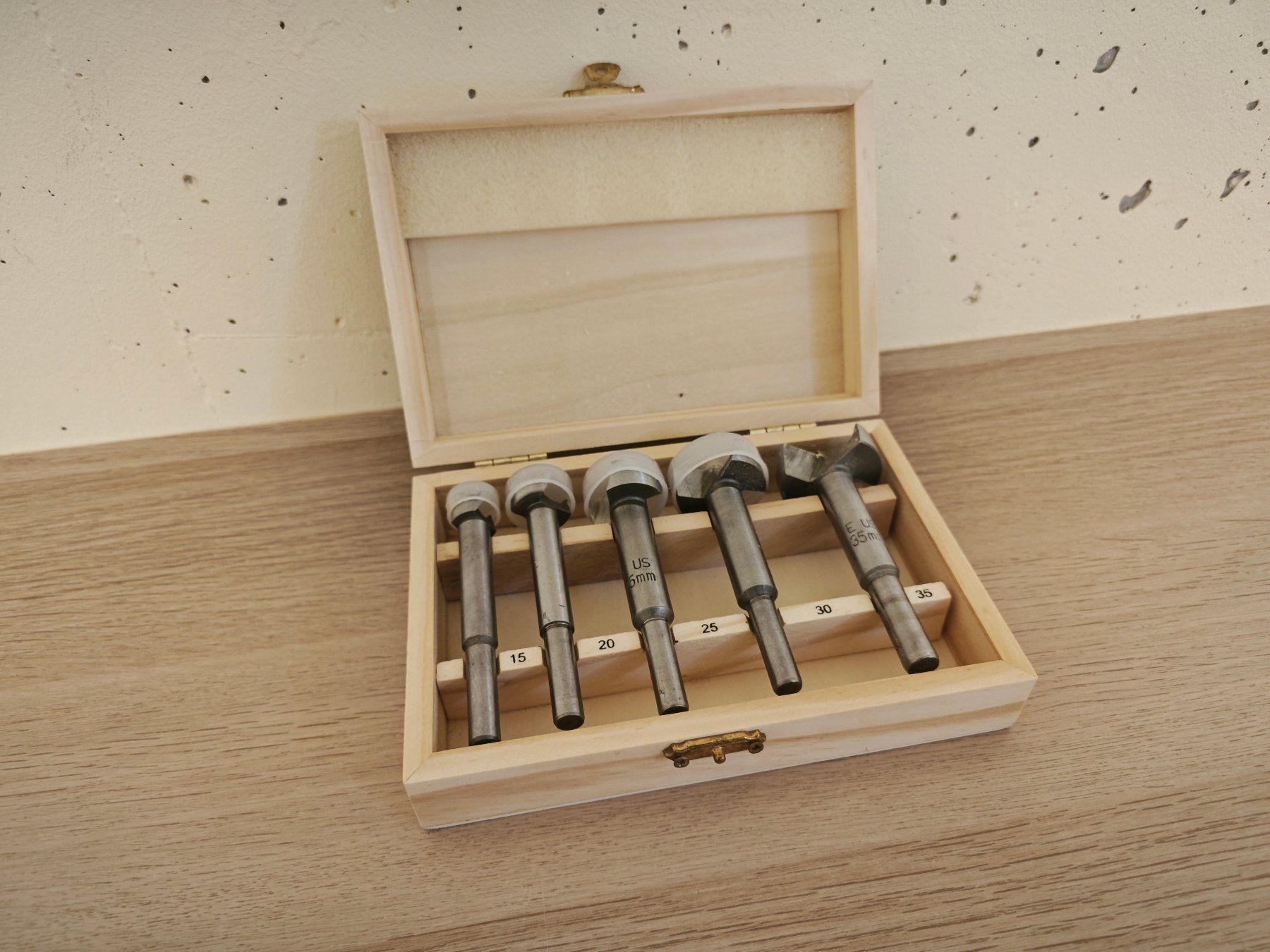Tutti gli attrezzi: Forstnerbohrer-Set 15 mm - 35 mm – Usato da Hindelbank venduto da Abester