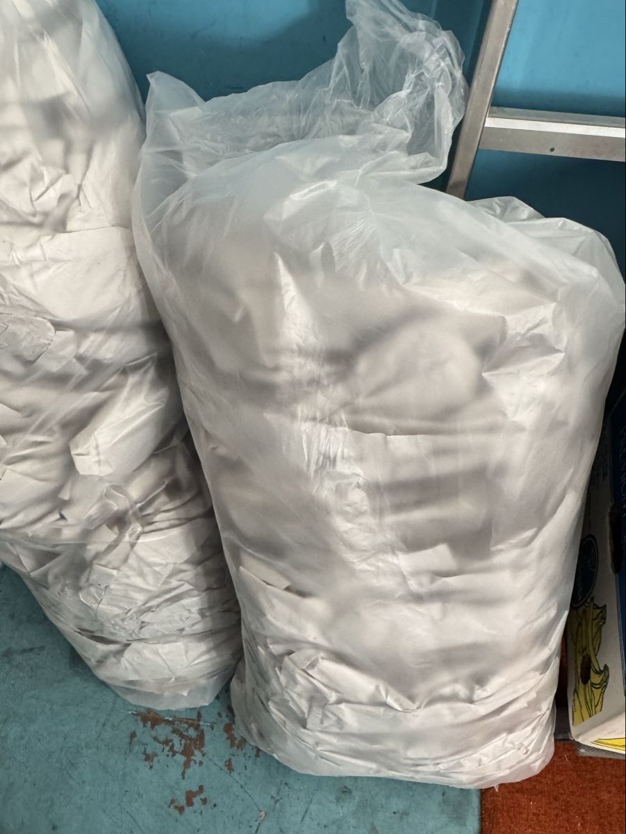 Papiere: Einpackmatrial  Seidenpapier 5 Sack  – Gebraucht aus Schlieren von Freundlich02 4