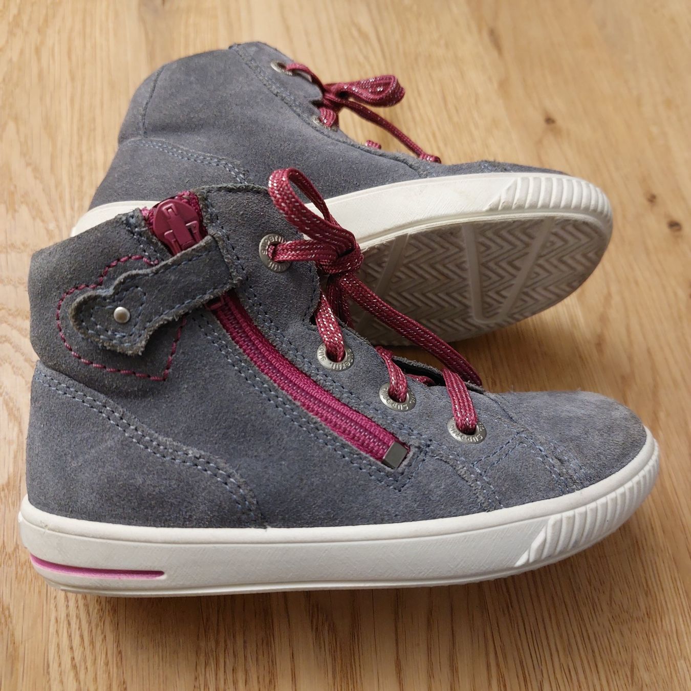 Superfit Scarpe per ragazze: SUPERFIT Sneaker Gr.26 – Usato da Mönchaltorf venduto da Alphons5 2