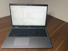 Dell Latitude 5520 – i5 11. Gen, 32 GB RAM, 1TB SSD