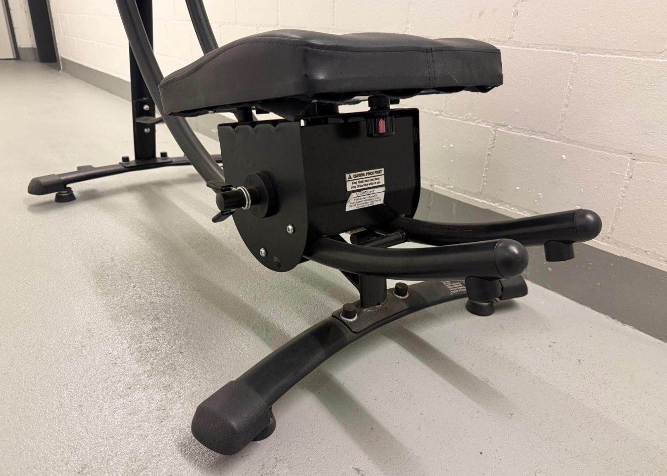 Hometrainer: Bauchtrainer – Gebraucht aus Gossau SG von cloud9 2