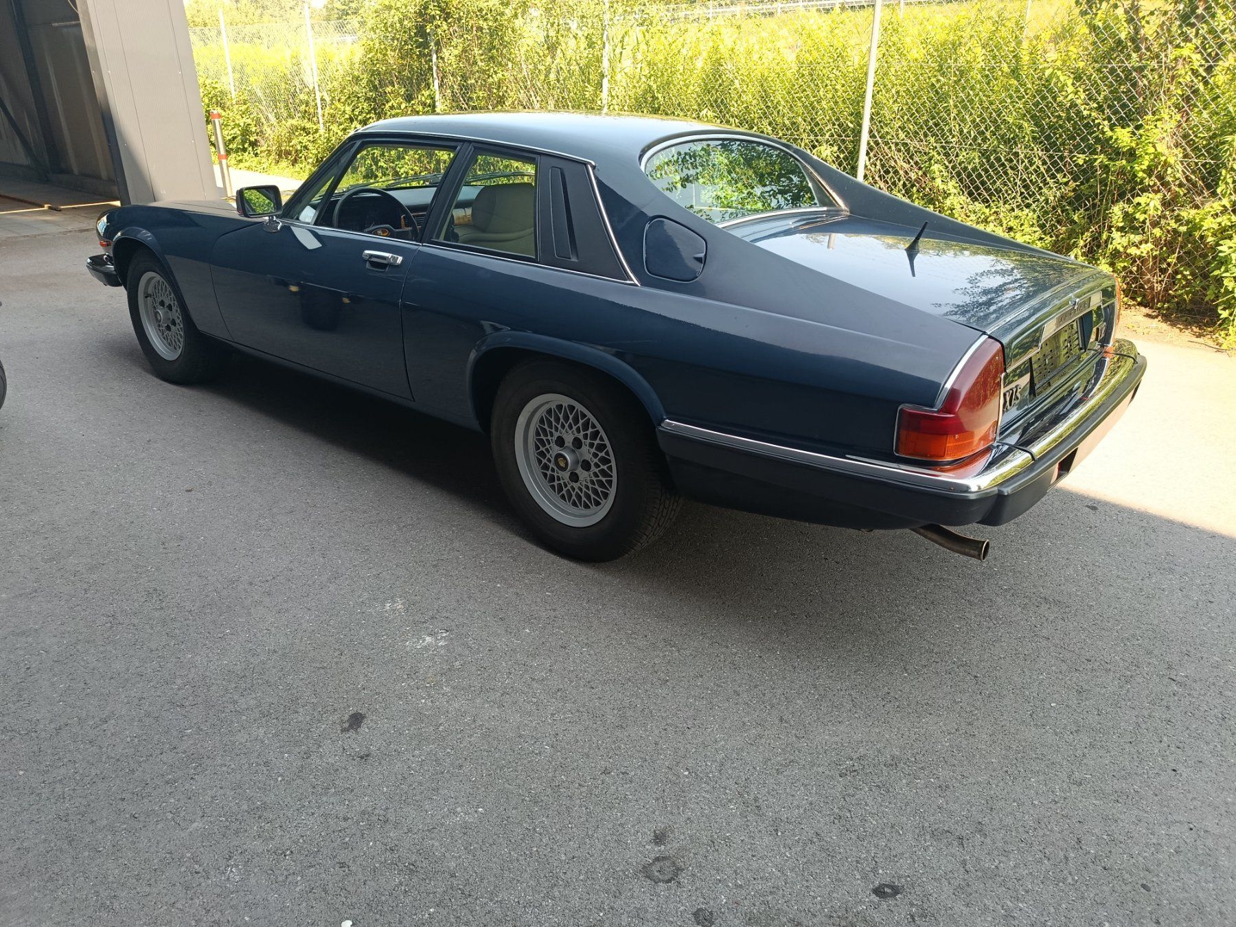 Jaguar Automobili: Jaguar XJ-S V12 – Usato da Marbach SG venduto da Volvo_Wuebbe 2