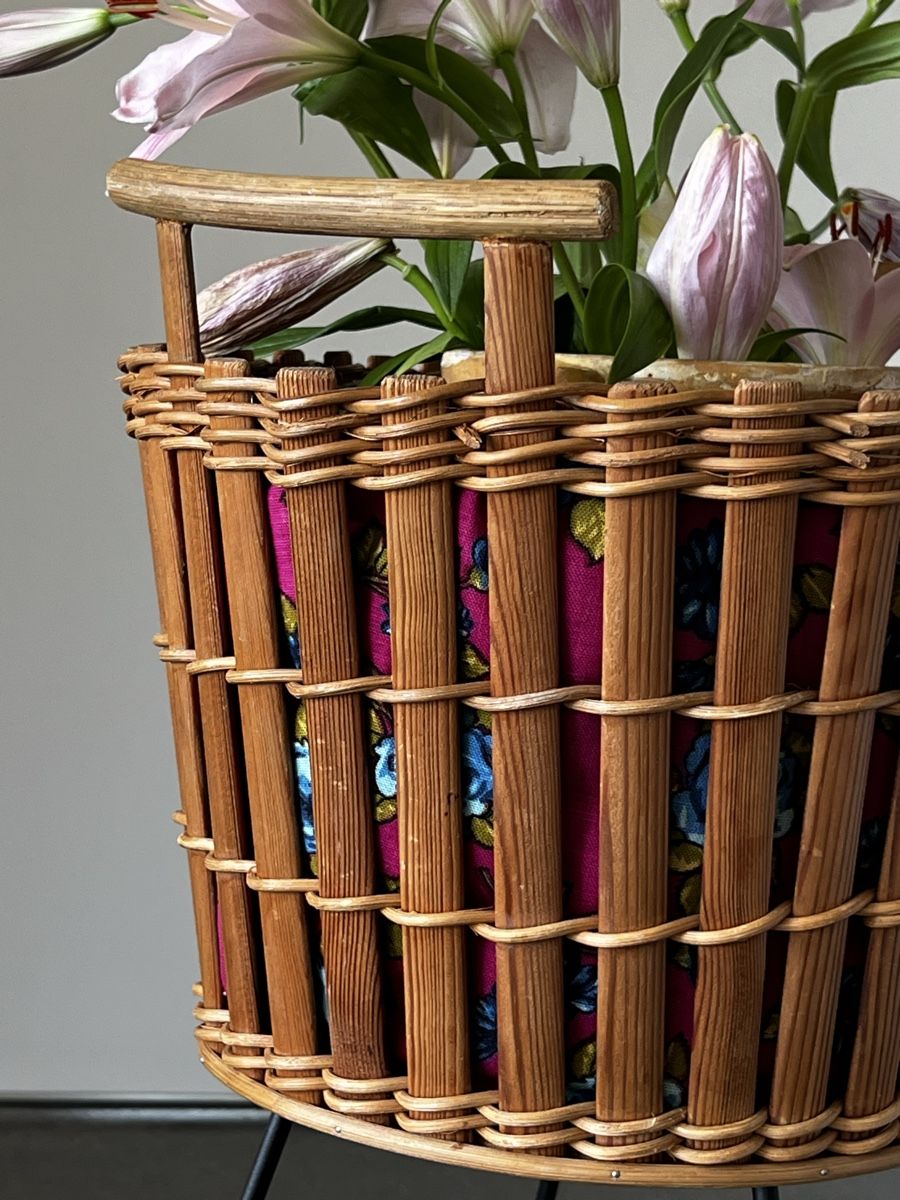 Altro per la casa: Vintage Wicker Basket, Mid century Side table – Usato da Oberägeri venduto da Theonose74 9