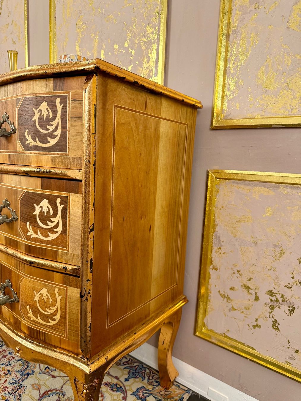 Cassettiere: Barock Kommode mit Intarsien – Usato da Aarburg venduto da Nikys-Woods 7