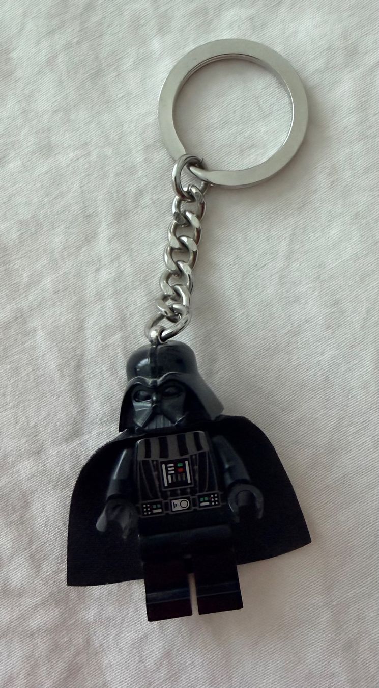 Lego Statuette: Lego Star Wars - Darth Vader – Usato da CHAM venduto da AKIS1992 1
