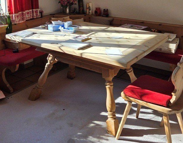 Tische: Tisch, Arvenholz – Gebraucht aus Wallisellen von Rolfh