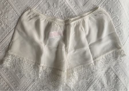 Shorts aus echter Seide von intimissimi, neu