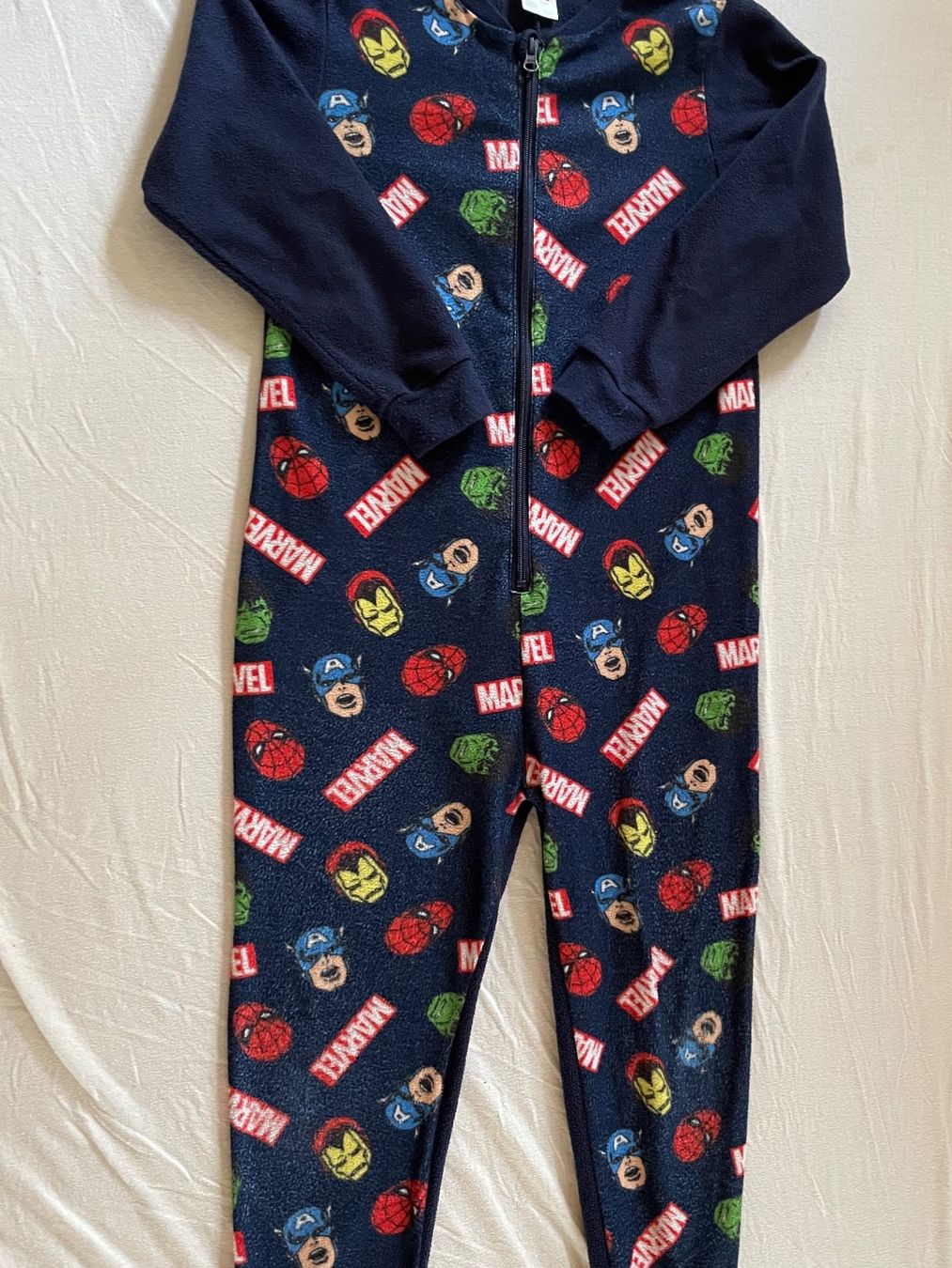 Pyjamas: Pyjama Superhelden, Gr. 134-140 – D'occasion à Cham par 2eye