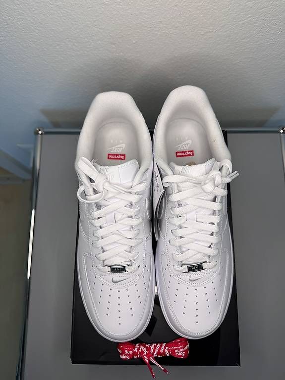 Nike Scarpe da uomo: Nike Air Force 1 White Supreme – Nuovo e nell'imballaggio originale da Reutigen venduto da Adweng 2