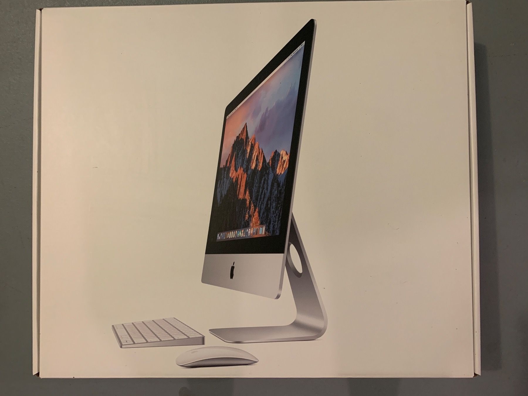 Apple PCs: Apple iMac 21.5" Retina 4K – Gebraucht aus Villigen von  4