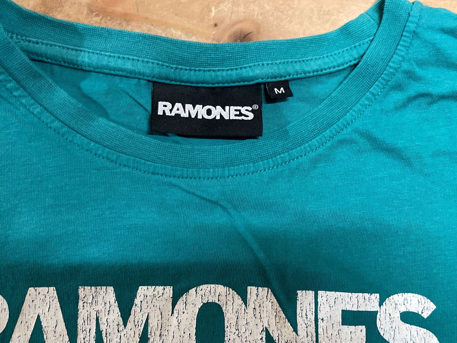 T-shirt: RAMONES Bandshirt Gr. M – Usato da Frasnacht venduto da GracyStore 1
