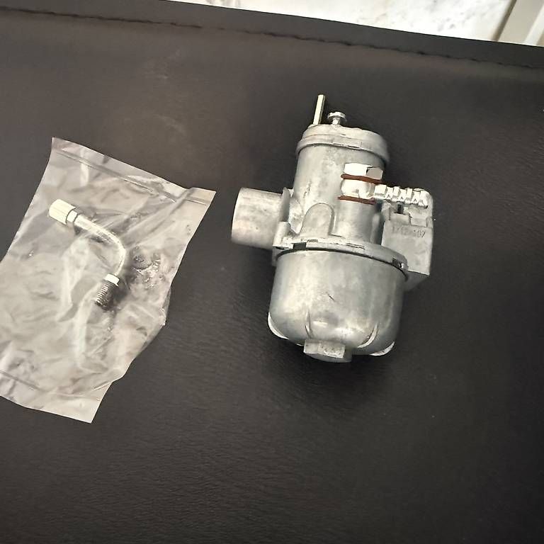 Pièces pour mobylette: Vergaser 15mm getarnt – D'occasion à Langwiesen par Schwedenpanzer88