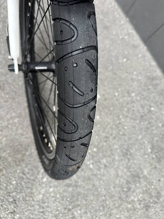 Velos: E-bike pieghevole Hercules Rob Fold 20  – Gebraucht aus Quartino von DiloUsato 5
