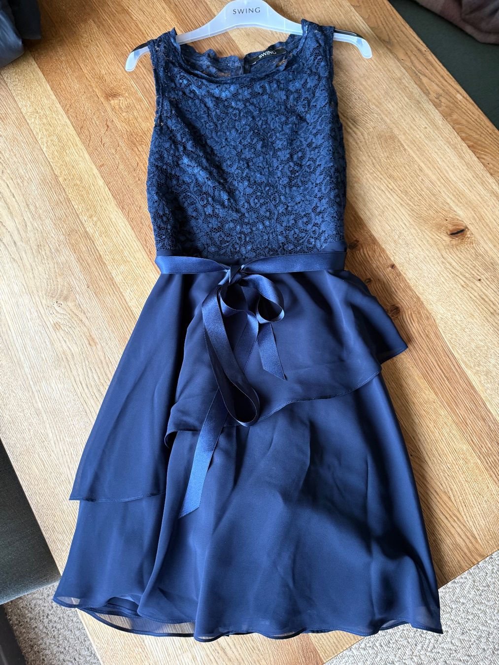 Vestiti: Festliches Sommerkleid – Usato da Ringgenberg BE venduto da MiBa16 2