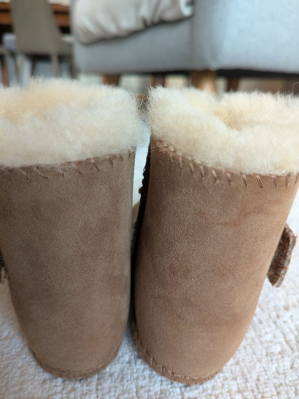 Ugg Scarpe per ragazzi: UGG Stiefeletten Baby Grösse L Neu – Nuovo (secondo la descrizione) da Horgen venduto da yuk_5zjl 2