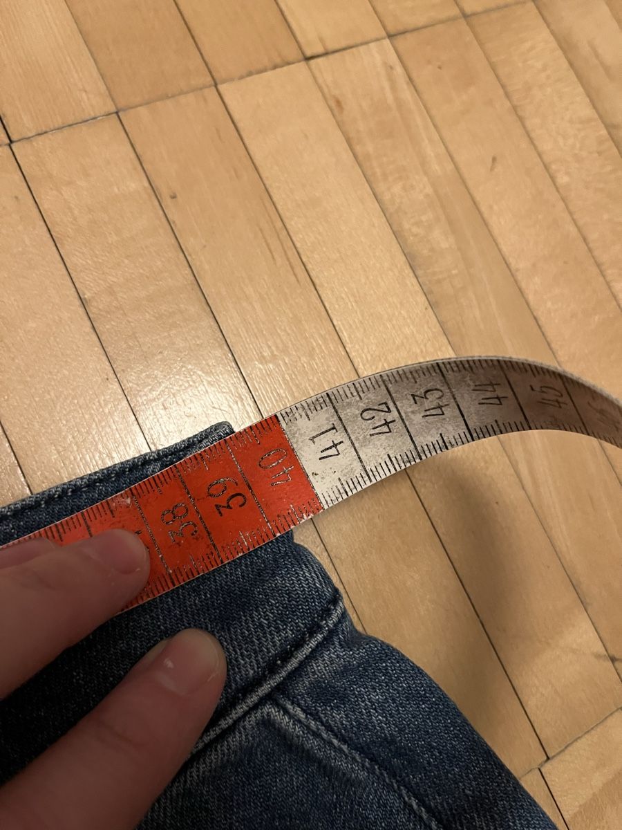 Victoria Beckham Jeans: Victoria Beckham Jeans 29 – Usato da Wädenswil venduto da Gilmored83 4