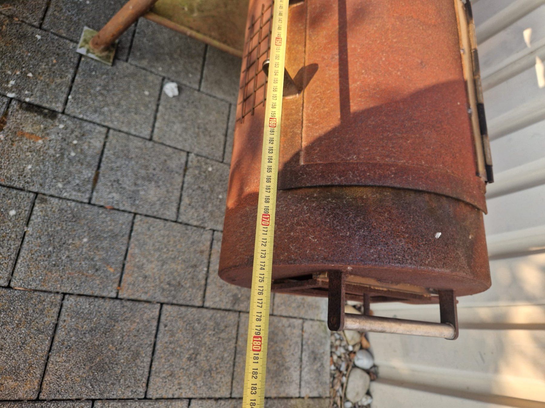 Griglie: Grill Smoker – Usato da Müllheim Dorf venduto da Naneva18 6