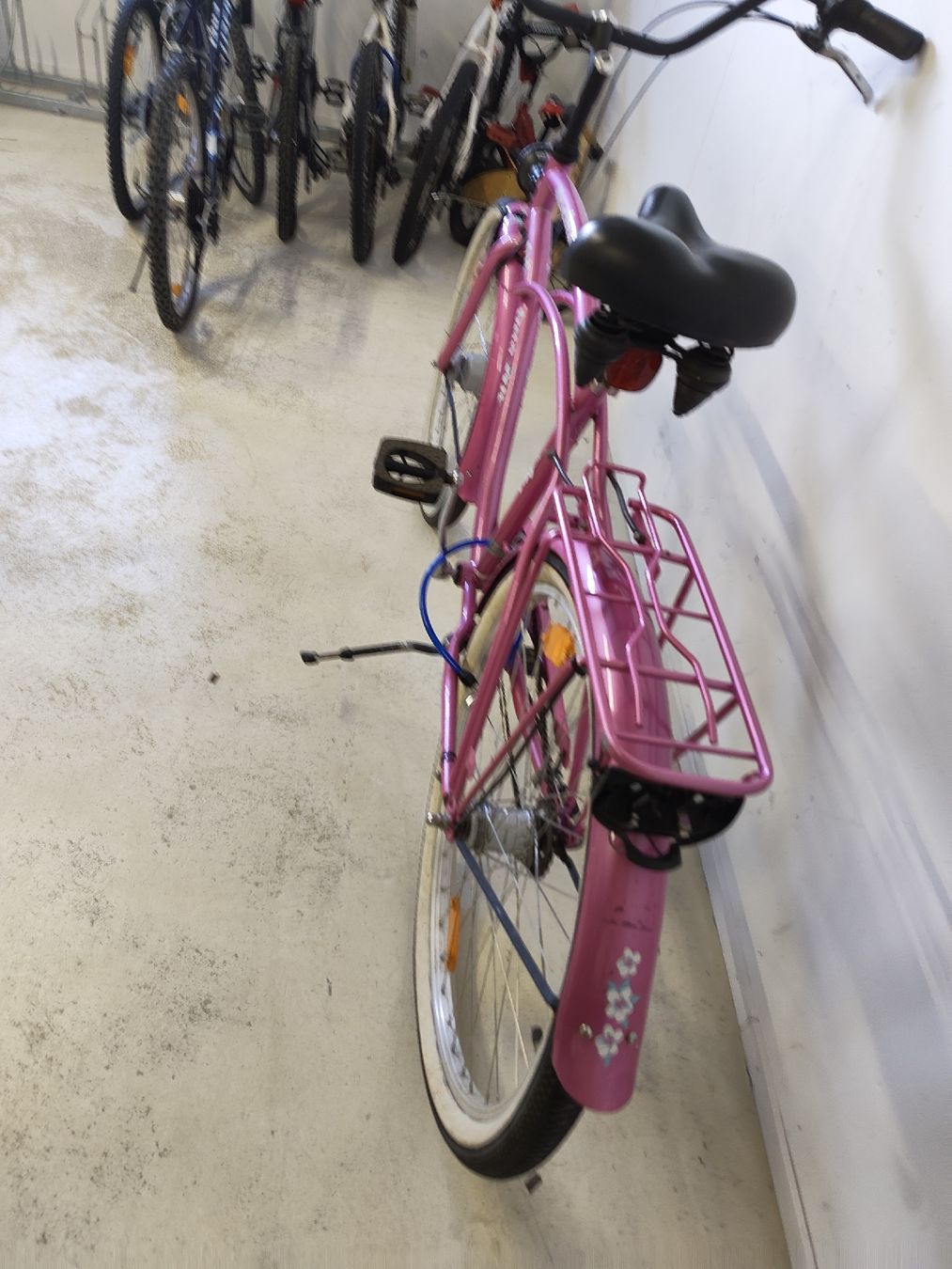 Biciclette: pinkes fahrad – Difettoso da Ebikon venduto da val_w5jm 3