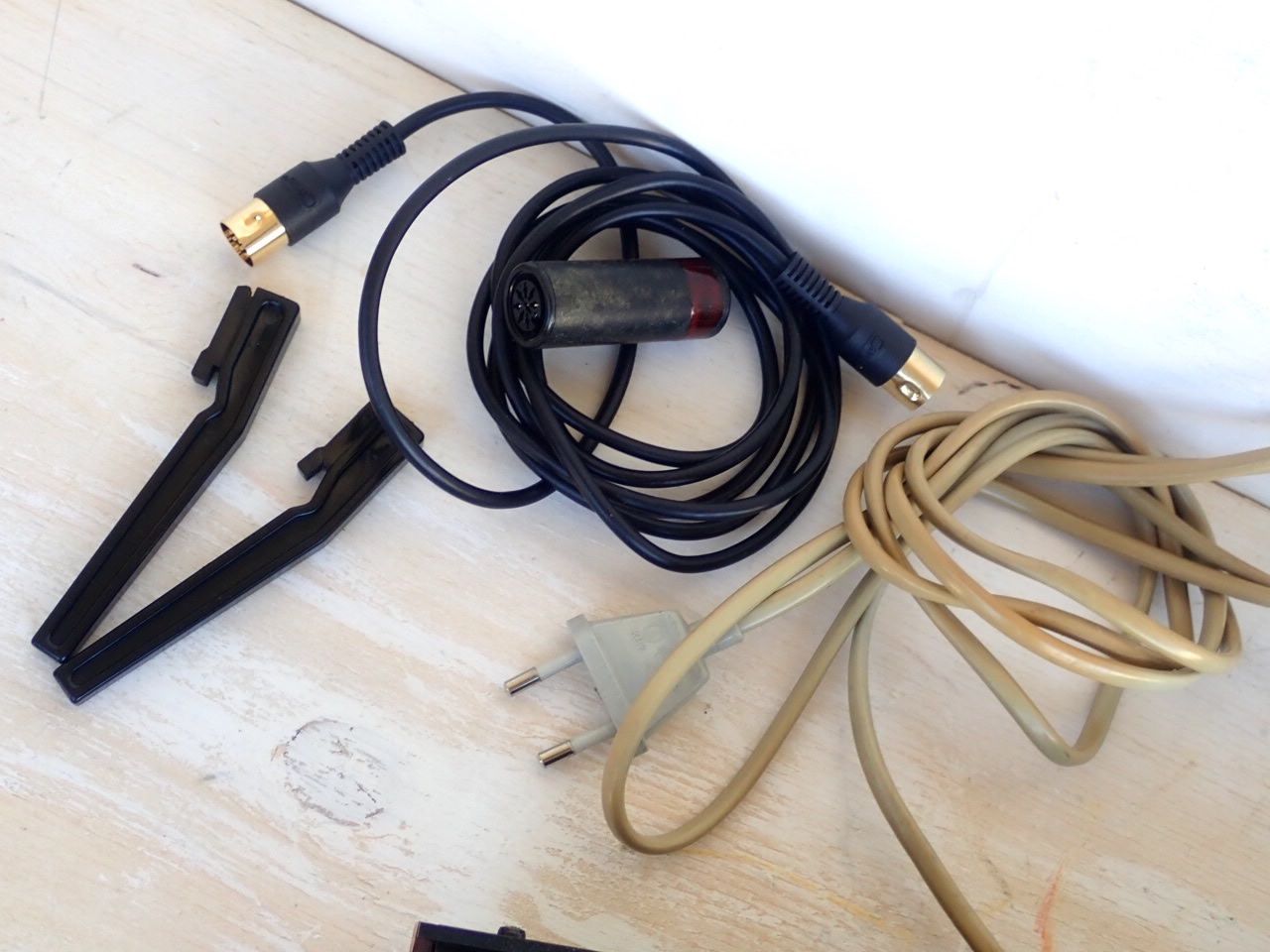 Bang & Olufsen Ricevitori: B & O Beomaster 2400 - 2 Receiver – Usato da Wil SG venduto da BrocknRoll 4