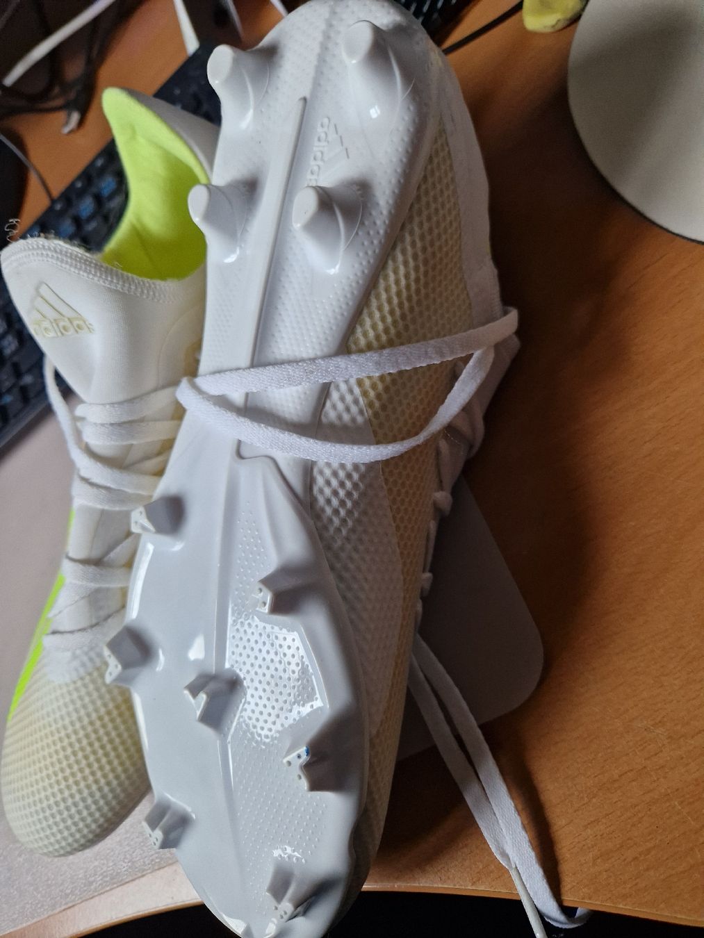 Adidas Chaussures hommes: Fussballschuhe neu – Neuf (Voir description) à Bremgarten AG par ChristinevonArx24 1