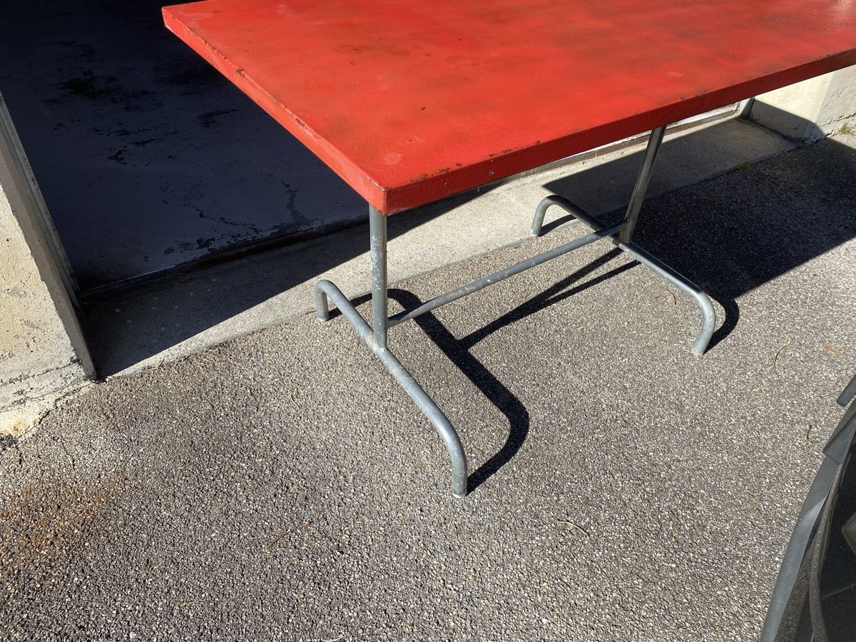 Tavoli: Schöner alter Blechtisch 70/80 Style  – Usato da Mosnang venduto da Goldwasser 2