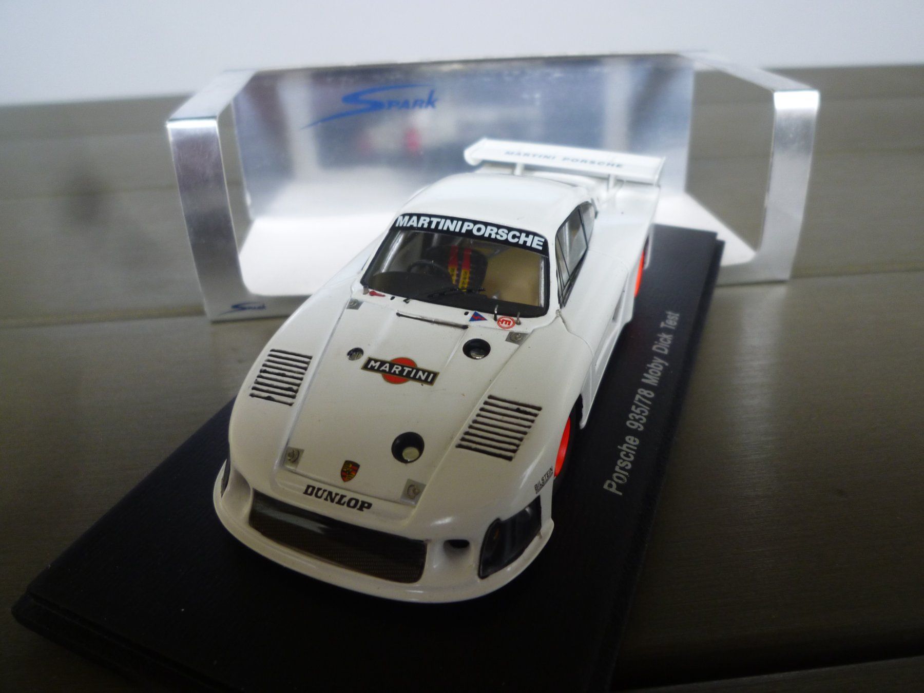 Porsche Modellini d'auto: Porsche 935/78 Moby Dick Test – Nuovo e nell'imballaggio originale da Flawil venduto da Imperiosud 2