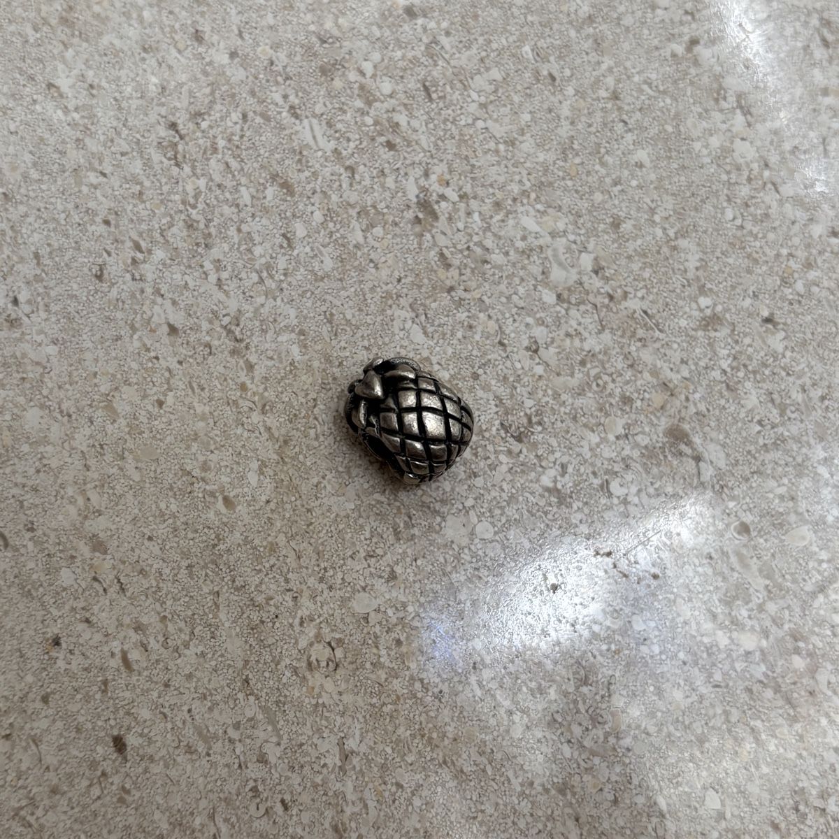 Pandora Ciondoli: Pandora Ananas Charm 925 Silber – Usato da Bern venduto da kue_db29
